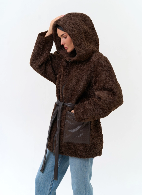 Женская дубленка из экомеха с карманами из экокожи