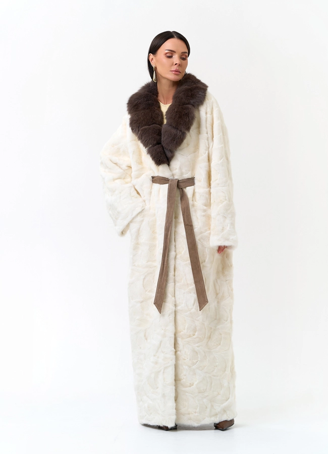 Длинная шуба с воротником из меха песца модель № 33824 универмаг малина