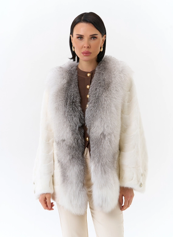 Шуба из норки с отделкой из меха лисы фото